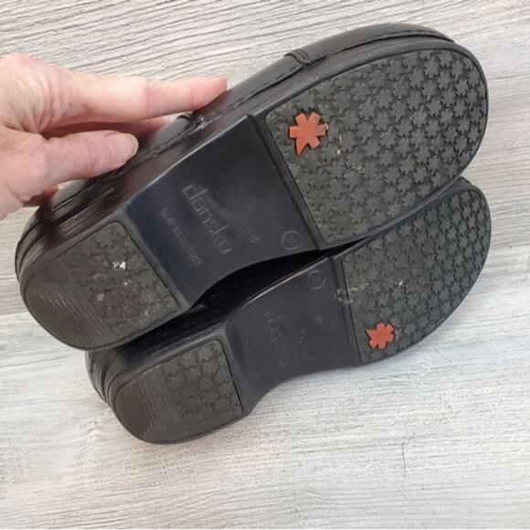 Dansko XP Classic black leather clogs comfort shoe - Picture 11 of 13